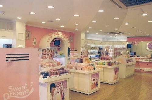 愛麗小屋官網：幾款愛麗小屋單品，打造自然淡妝