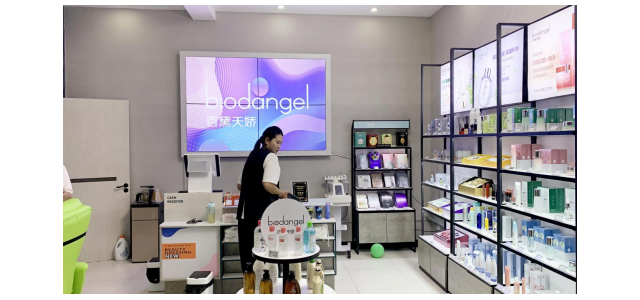 頭部品牌戰場升級，電梯媒體成美妝行業新寵